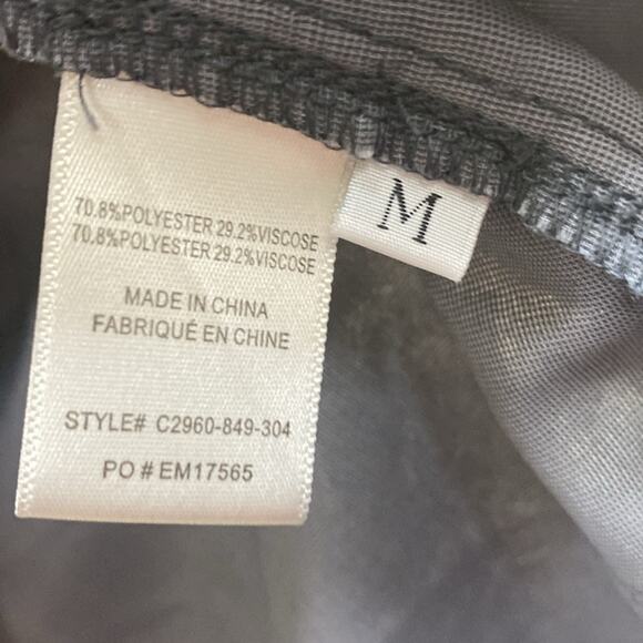 Cloth & Stone women’s size medium, short sleeve velvet black top - Picture 3 of 4